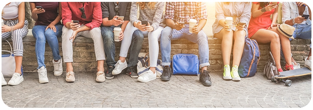 Middelbare scholieren op social media